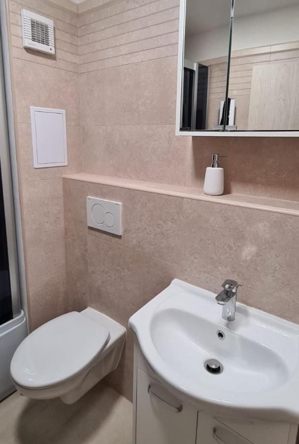 Utulny Apartman V Centru, S Krasnym Vyhledem Decin Buitenkant foto